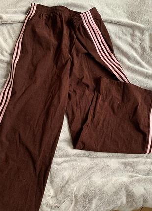 Жіночі велюрові штани