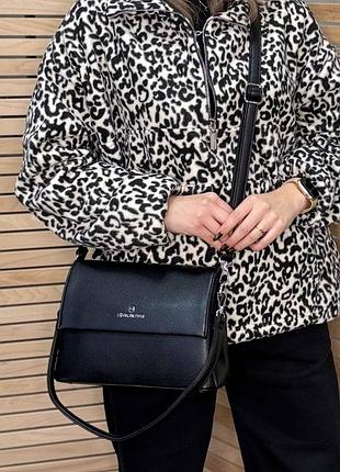 Жіноча стильна та якісна сумка з еко шкіри чорна