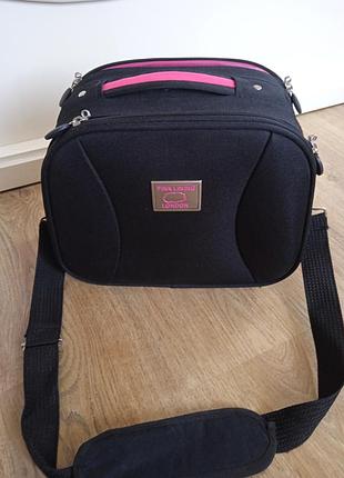 Чемодан бьюти кейс pink lining london , размер 30*30*15