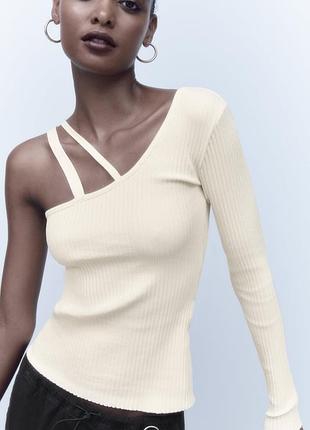 Біла кофта на одне плече zara