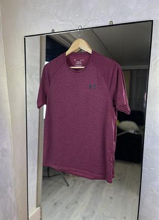 Спортивна футболка under armour ua tech з антибактеріальним ефектом