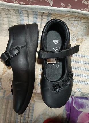 Шкіряні чорні туфлі 3