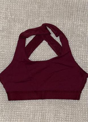 Спортивний топ