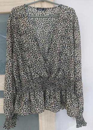 Женская блузка  леопардовая