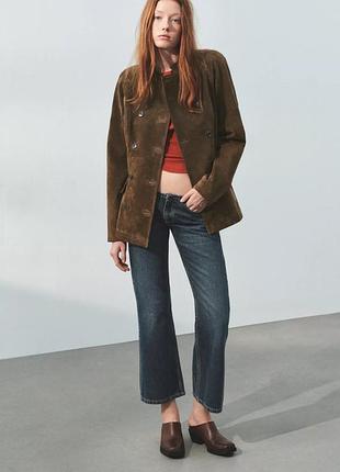 Приталенная куртка из 100% замши