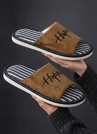 Домашние тапочки / комнатные тапочки