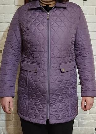 Весняна жіноча куртка !