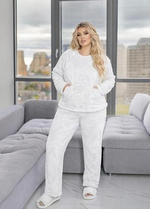 Теплая мягкая махровая пижама женская с двусторонней махры 40-62 белая