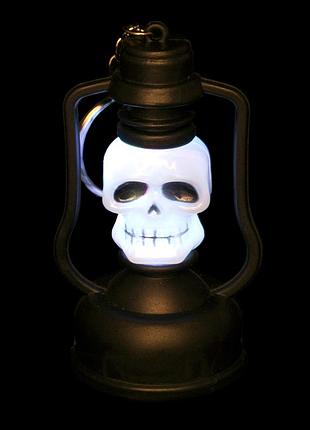 Брелок хэллоуин лампа череп 2