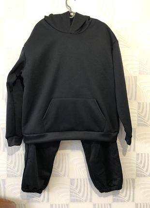 Костюм спортивний  чорний без написів новий поліестер 100%байка тонка