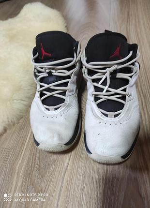 Кроссовки air jordan 2