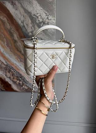 Chanel mini vanity case in white lambskin