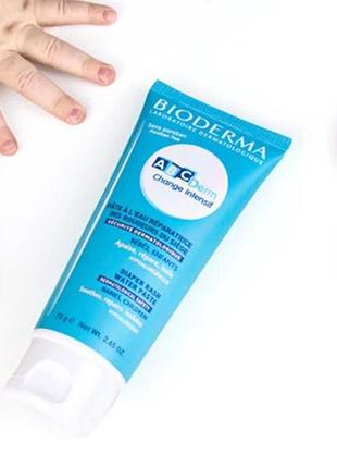 Успокаивающая паста крем от опрелостей младенцев 75 г bioderma abcderm change intensif water paste for diaper rash (3701129802168)