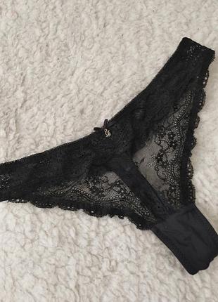 Женские кружевные трусики размер м