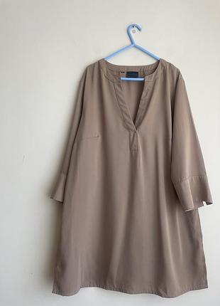 Блуза з розпорками