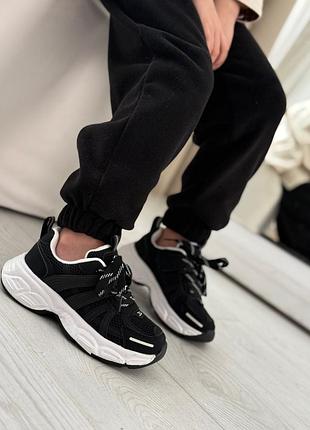 Детские кроссовки на мальчика