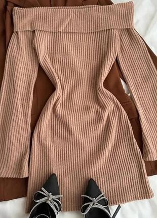 Сукня,плаття.42-44( с-м)