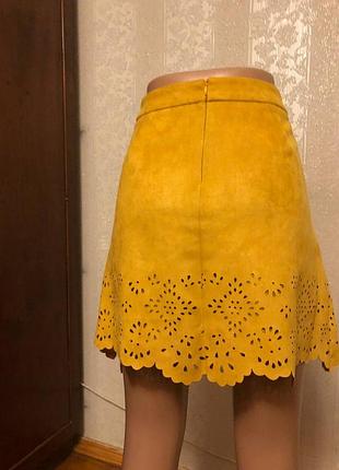 Нова замшева спідниця  від cache