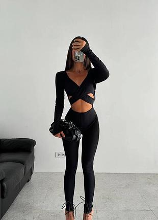 Комбинезон в рубчик.