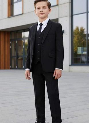 Шкільна форма для хлопчика