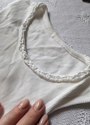 Біла майка, в рубчик 8-9 років 6