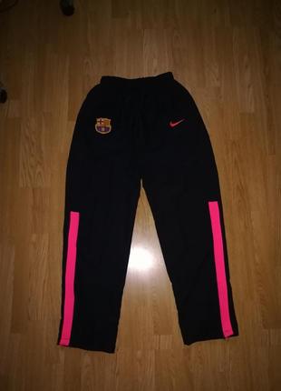 Спортивные штаны nike, размер l-xl