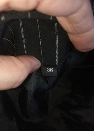 Жилетка 36р. 4
