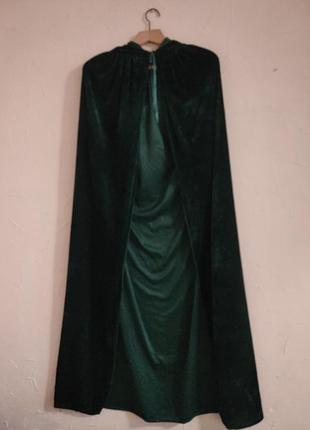 Бархатистая велюровая ведьмбская накидка кейп с капюшоном