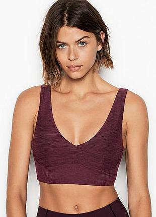 Топ victoria's secret unlined essential plunge bralette