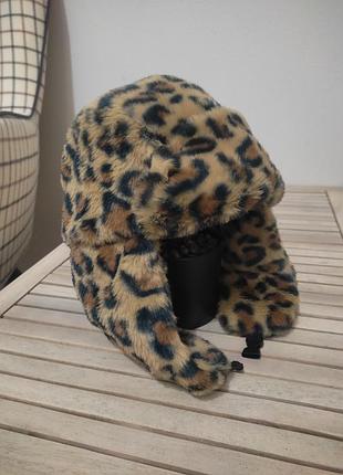 Леопардовые зимние шапки