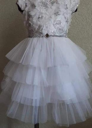 Великолепное ,очень красивое, белоснежное платье .4 фото