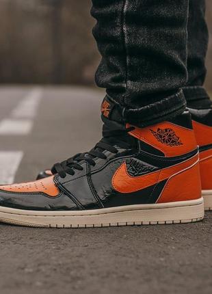 Кроссовки nike air jordan retro 1 black orange