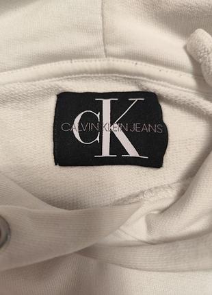 Белое худи с капюшоном calvin klein 4