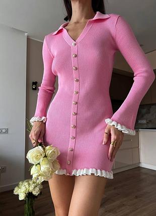 Неймовірна сукня в кольорах