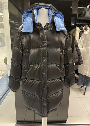 Неймовірний пуховик монклер