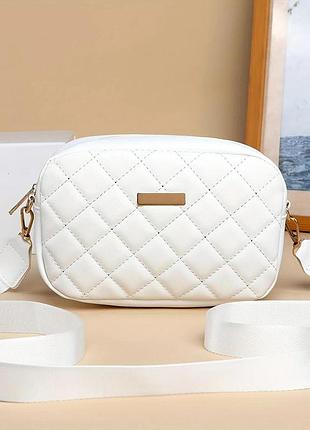 Якраві однотонні сумочки в різних кольорах