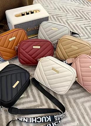 Стильна жіноча міні-сумка через плече (кросбоді) з екошкіри 18х14х7 см. трендовий аксесуар