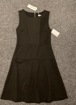 Плаття чорне жіноче розкльошине коротке