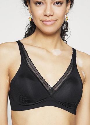 Sloggi чорний бюстгальтер м - розмір