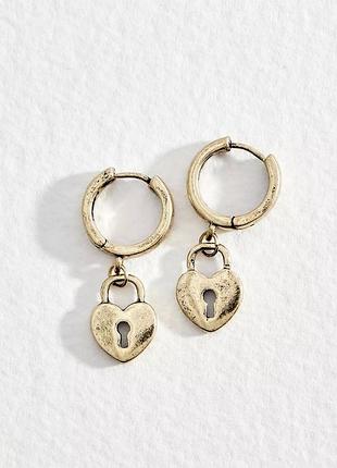 Сережки у вигляді замків silence+noise