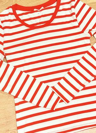 Красивий лонгслів в полоску