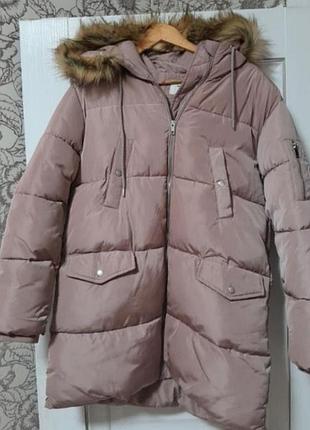 Куртка женская зимняя очень теплая, в особенности обмен на больший размер