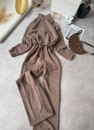 Жіночий комбінезон зі щільного флісу на блискавці та резинці