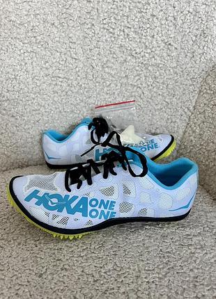 Нові оригінальні  трекові шиповки для бігу hoka one one rocket md