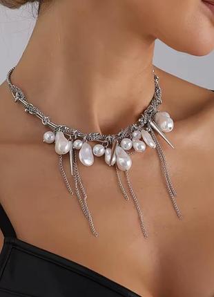 Кольє стильне з намистинами штучні перли бароко намисто з цепочками буси бохо ланцюжок на шию цепочка