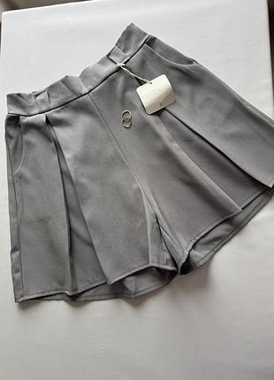 Нові трендові шорти