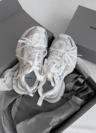 Женские кроссовки топ 🏜️