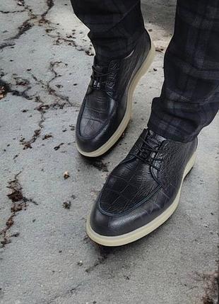 Шкіряні туфлі лофери