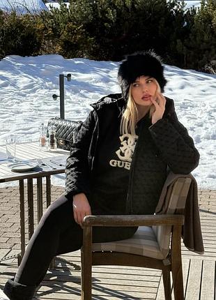 Пуховик guess