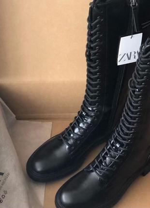 Високі черевики на шнурках zara
